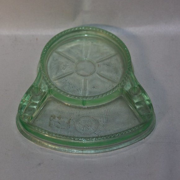 Vintage Uranium Green Depression Glass Inkwell Base With Pen Rest - Picture 1 of 3